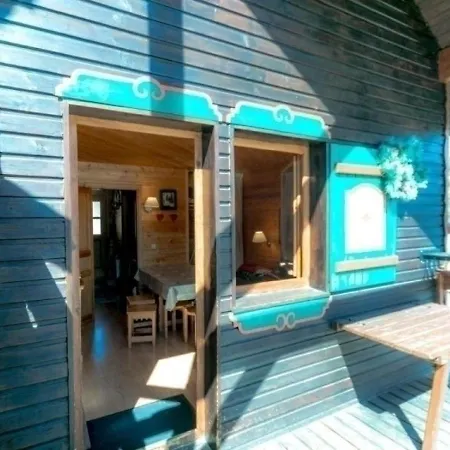 Demi-Chalet Cosy 6 Pers. A Risoul 1850, Ski-In/Ski-Out - Fr-1-330-219 *