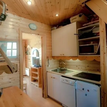 Holiday home Demi-Chalet Cosy 6 Pers. A Risoul 1850, Ski-In/Ski-Out - Fr-1-330-219 Risoul